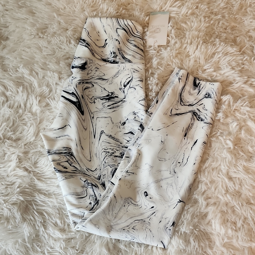 Balance Collection Brand New Marble Print Leggings